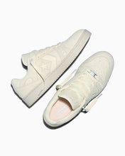 Cargar imagen en el visor de la galería, Converse Cons - AS-1 Pro Ostrich Nubuck (Egret/Silver)