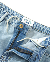 Cargar imagen en el visor de la galería, Cash Only - Aleka Denim Jeans (Light Indigo)
