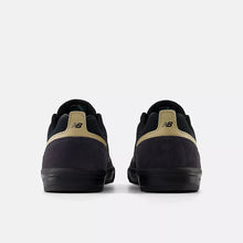 Cargar imagen en el visor de la galería, New Balance Numeric - Jamie Foy 306 (Phantom Black)