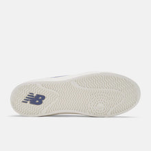 Cargar imagen en el visor de la galería, New Balance Numeric - Franky Villani 417 Low (Sea Salt/Dream State)