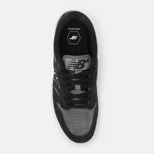Cargar imagen en el visor de la galería, New Balance Numeric - NB Numeric 480 (Black/Grey)
