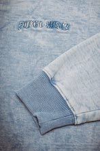 Cargar imagen en el visor de la galería, Fucking Awesome - Little Stamp Snow Wash Crewneck (Dusty Blue)