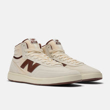 Cargar imagen en el visor de la galería, New Balance Numeric - 440 High V2 (Sea Salt/Rich Oak)