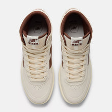Cargar imagen en el visor de la galería, New Balance Numeric - 440 High V2 (Sea Salt/Rich Oak)