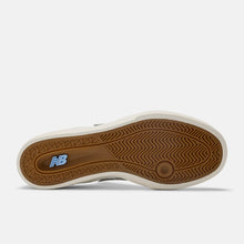 Cargar imagen en el visor de la galería, New Balance Numeric - NB Numeric 574 Vulc (White)