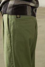 Cargar imagen en el visor de la galería, Quasi Skateboards - Warren Trouser Pant (Army Green)