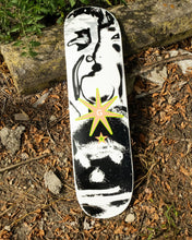 Cargar imagen en el visor de la galería, Quasi Skateboards - Crockett Screamer 8.5 Tabla de Skate