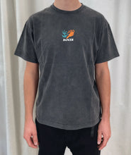 Cargar imagen en el visor de la galería, Dancer - Nail Tee (Washed Black)