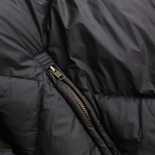 Cargar imagen en el visor de la galería, Yardsale - Diamond Down Puffer Jacket (Black)