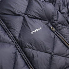 Cargar imagen en el visor de la galería, Yardsale - Diamond Down Puffer Jacket (Navy)