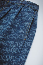 Cargar imagen en el visor de la galería, Fucking Awesome - Baggy Pleated Denim Shorts (Blue)