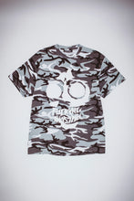 Cargar imagen en el visor de la galería, Fucking Awesome - Fangs Tee (Camo)