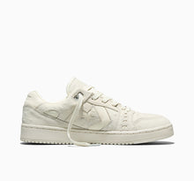 Cargar imagen en el visor de la galería, Zapatillas Converse Cons - AS-1 Pro Ostrich Nubuck (Egret/Silver) | stebra skateshop