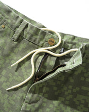 Cargar imagen en el visor de la galería, Butter Goods - Work Shorts (Army)