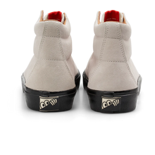 Cargar imagen en el visor de la galería, Last Resort AB - VM003 Suede High (White/Black)