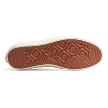 Cargar imagen en el visor de la galería, Last Resort AB - VM003 Canvas Low (Classic Red/White)